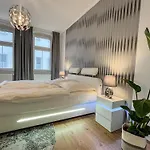 Mit Kamin I Ruhige Lage I Zentral I Netflix I Parkplaetze * Halle (Saale)