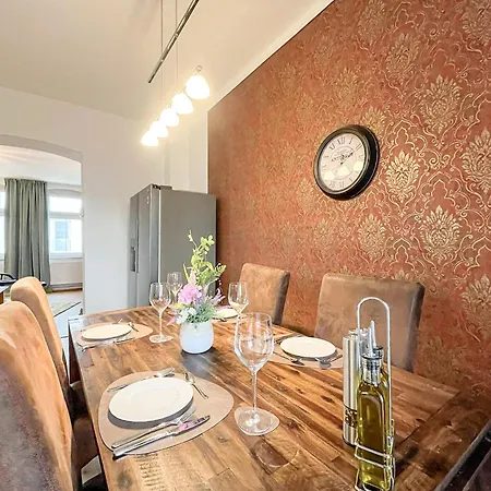 Mit Kamin I Ruhige Lage I Zentral I Netflix I Parkplaetze * Halle (Saale)