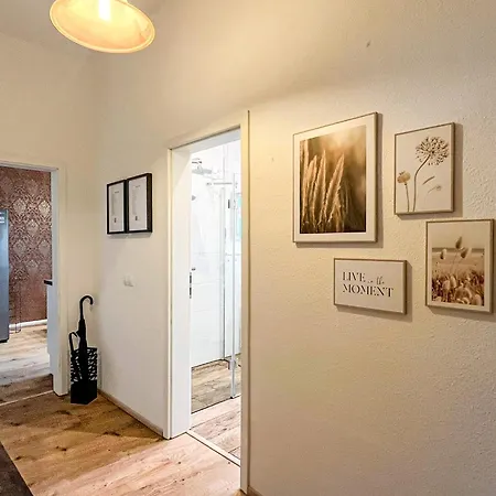 Appartement Mit Kamin I Ruhige Lage I Zentral I Netflix I Parkplaetze