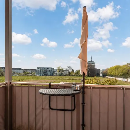 Mit Kamin I Ruhige Lage I Zentral I Netflix I Parkplaetze * Halle (Saale)